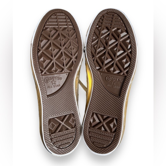 Converse OX metallic gold women’s 8.5 LE - Picture 5 of 6